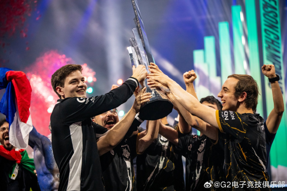 爱游戏官网下载地址Karsa重要时刻夺冠，MAD带队取胜！