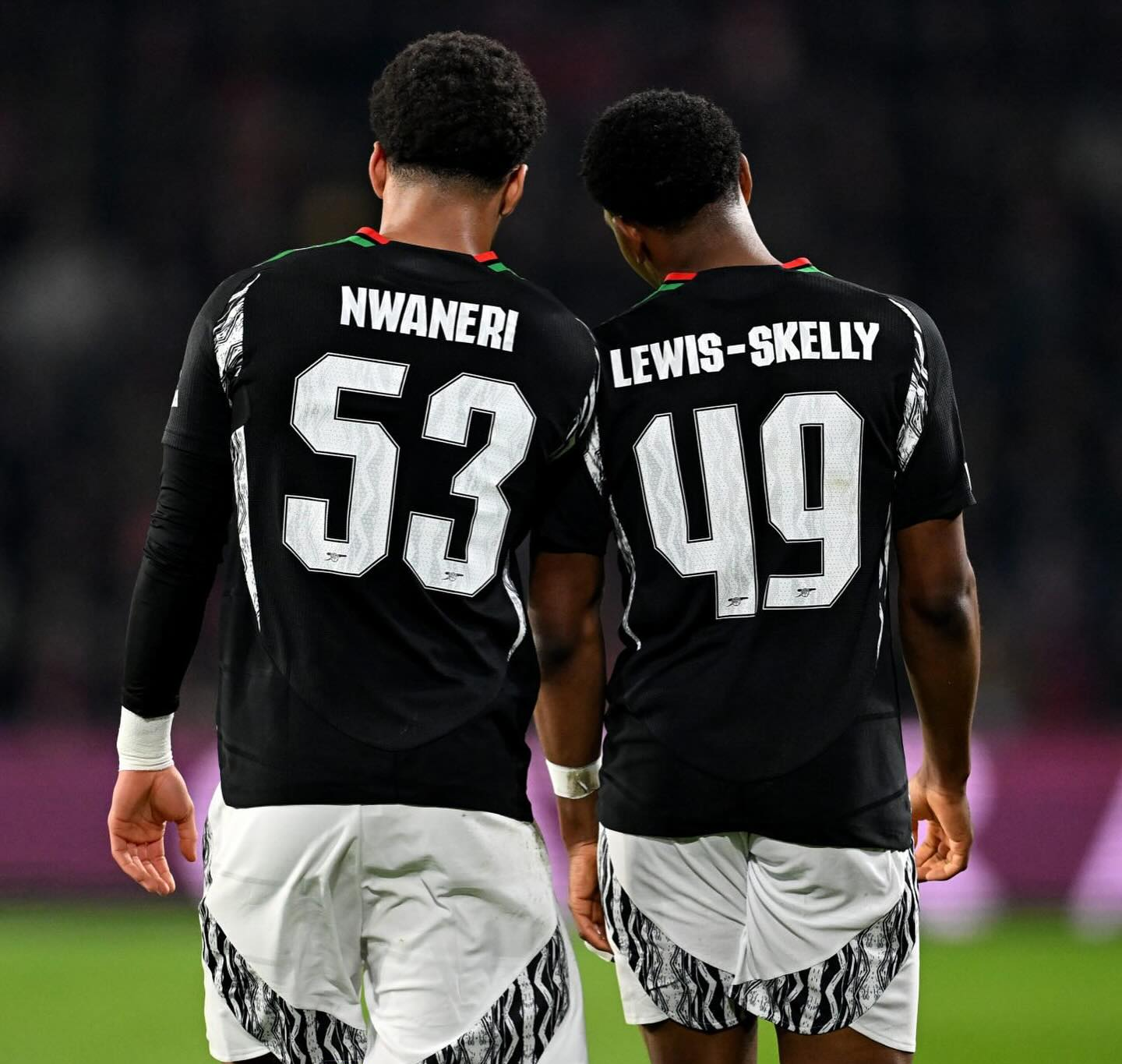 ayx中国官方游戏平台下载关于赛后埃因霍温备战国王杯，强势反弹细节曝光，气氛紧张，纪律约束更严格的信息